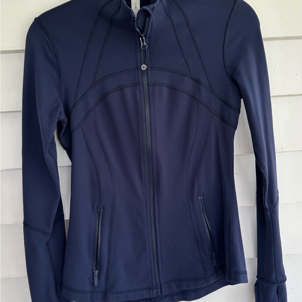 Lululemon Define Women's Navy Jacket Size 6